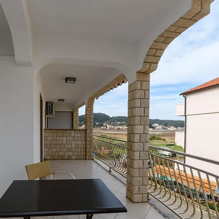 Maky Apartament