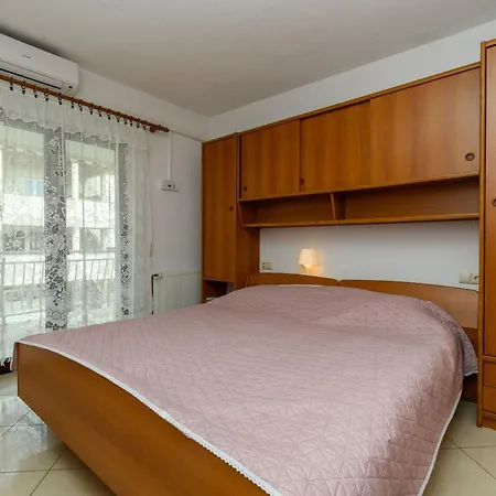 Maky Apartament *